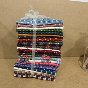 Petite Perennials by Annette Plog - 30cm Piece Pack